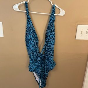 One piece bathing suit